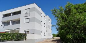 Budova, v ktorej sa apartmán nachádza
