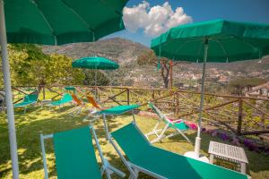 Nespecifikovaný výhled na hory nebo výhled na hory při pohledu z bed and breakfast