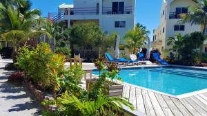 Gallery image of Tres Cocos Resort in San Pedro