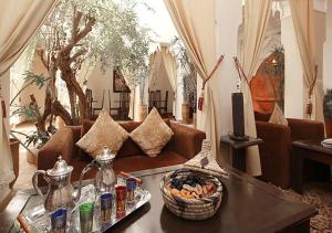 Istumisnurk majutusasutuses Riad Dar Foundouk and Spa