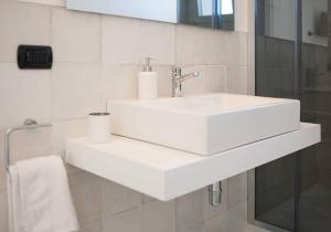 A bathroom at Casa Serradei
