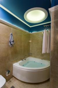 A bathroom at Abi Luxury Villas Még 37 kép
