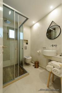 Koupelna v ubytování Alfa Hotel