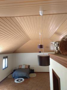 Postel nebo postele na pokoji v ubytování Danny's Rural Suite
