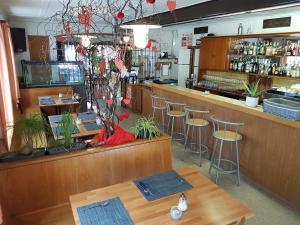 Galeriebild der Unterkunft Hotel de la Gare, Vendlincourt in Vendlincourt