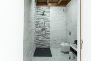 Ванная комната в Cantinho da Pedra
