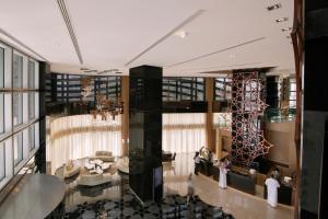 Restaurace v ubytování Pearl Rotana Capital Centre