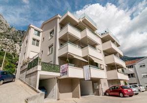 Budova, kde se apartmán nachází