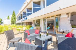 Imagen de la galería de Hotel Brise de Mer - Piscine intérieure & extérieure, en Saint-Raphaël