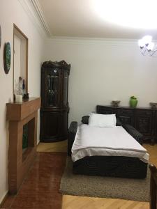 Postel nebo postele na pokoji v ubytování Guesthouse Zeinabi