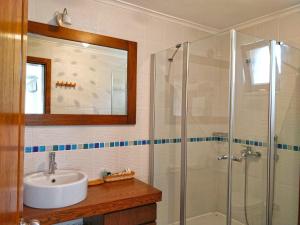 A bathroom at Zephyros Hotel Még 37 kép