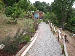 Afbeelding uit fotogalerij van Le petit chalet in Porticcio