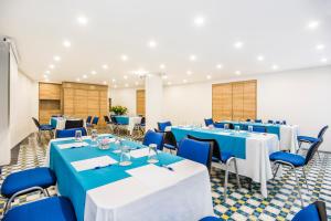 Restaurant o un lloc per menjar a Hotel Camino de la Sal