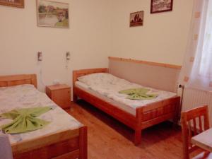 Postel nebo postele na pokoji v ubytování Hotel Amarillis