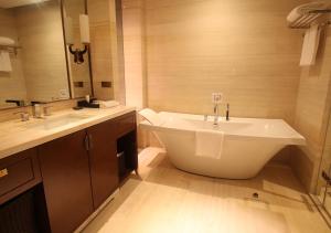 Bagno di Royal Century Hotel Shanghai
