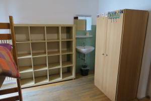 Katil atau katil-katil dalam bilik di SnowBunnys BackPackers Hostel