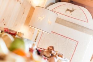 Fotografie z fotogalerie ubytování Hotel Shandranj v destinaci Tesero