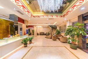 Fotografija v galeriji nastanitve Kaiserdom Hotel Baiyun Airport-24-hour Airport-Free shuttle bus v mestu Huadu