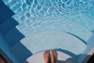 The swimming pool at or close to Appartamento Piero