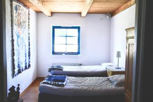 Postel nebo postele na pokoji v ubytování Tryde 1303 B&B på Österlen