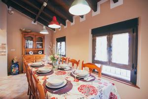 Fotografie z fotogalerie ubytování La Aldea Colorada Casa Rural v destinaci Mota del Marqués + 24 fotografií