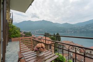 Gallery image of Lovely Apartment Overlooking Lake Como by Rent All Como in Carate Urio
