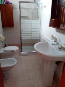 Vonios kambarys apgyvendinimo įstaigoje A casa di simone