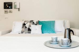 Zdjęcie z galerii obiektu Stylish JOIVY Flat with Garden w mieście Pognana Lario