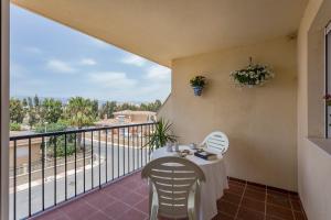 Balkon atau teras di Apartamento Playa y Golf