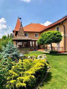 Aed väljaspool majutusasutust Villa Larus