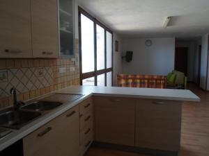 A kitchen or kitchenette at Villa Martina nel Salento