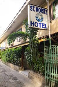 Sijil, anugerah, tanda atau dokumen lain yang dipamerkan di Schweizer Hotel