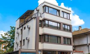 Gallery image of Hotel Active Apartments in Targovishte