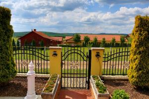 Fotografia z galérie ubytovania Hillside House Eger v destinácii Eger