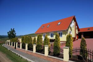 Fotografia z galérie ubytovania Hillside House Eger v destinácii Eger