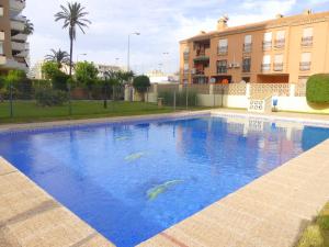 Galeriebild der Unterkunft DUPLEX LA CARIHUELA 1ª LINEA DE PLAYA APARTAMENTO COSTA DEL SOL in Torremolinos