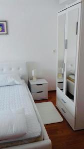 Postel nebo postele na pokoji v ubytování Apartment Zvečaj