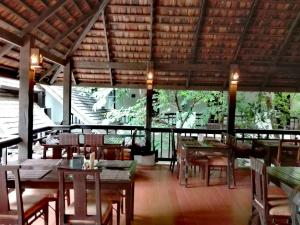 Restoran ili neka druga zalogajnica u objektu Rainforest ChiangMai Hotel