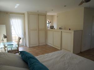 Kuchnia lub aneks kuchenny w obiekcie Stylish Alfàs del Pi Stay
