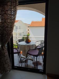 Balkón alebo terasa v ubytovaní Apartments Amfa