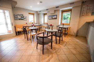 Restaurace v ubytování Rooms Kozmus + 37 fotografií