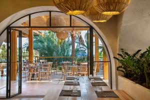 A restaurant or other place to eat at Club Marvy
