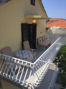 Photo de la galerie de l'établissement Apartman Mara, à Hvar