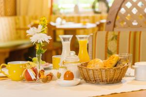 Jedzenie w hotelu lub w pobliżu