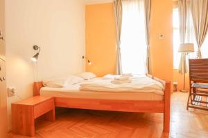 Gallery image of Pigeon Square Rooms in Sarajevo +18 photos