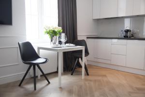 Kuchyňa alebo kuchynka v ubytovaní Apartament 51 z miejscem parkingowym