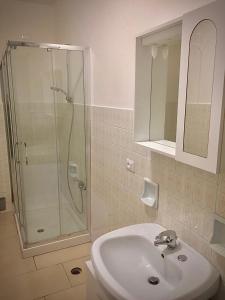 A bathroom at Villa Ferri