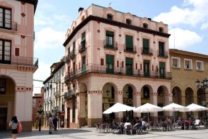 Imagen de la galería de Arbesa Huesca, en Huesca