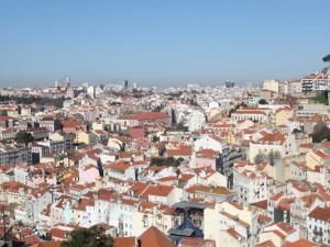 Traveling To Lisbon Castelo Apartmentsの鳥瞰図