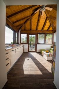Gallery image of Poseydon Beach Bungalow in Mlini